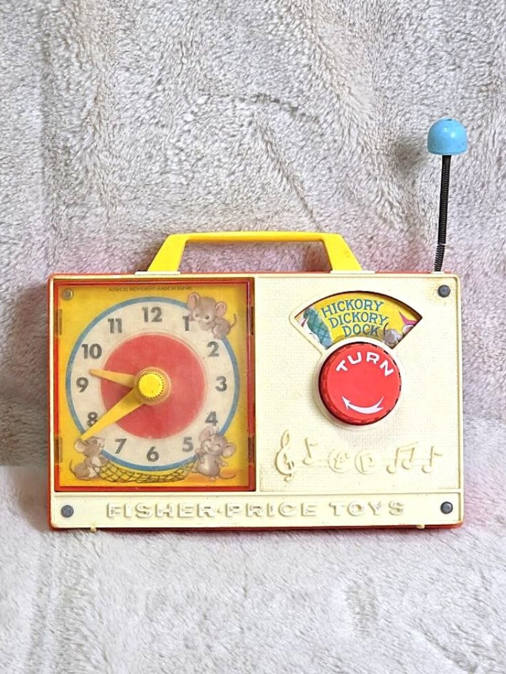 Vintage Toy 1971 Fisher Price Hickory Dickory Dock Wind Up Clock Music Box Radio